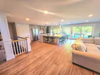 Newly remodeled, private Villa in Bolton Landing with all the comforts of home Hotels in Bolton Landing