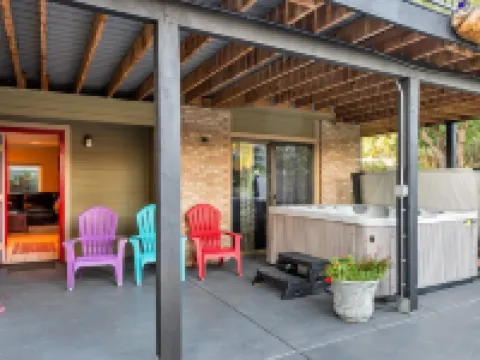 Charming 2-bedroom guest unit near AFA and fabulous Colorado Springs Hotels in Gleneagle