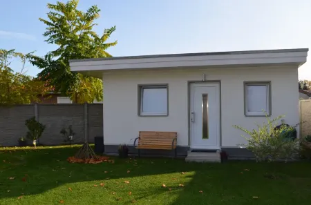 Charming guest house on the outskirts of Berlin