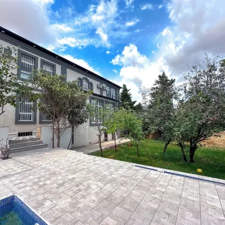 Central Vip Villa