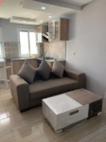 10 minutes walk to the beach