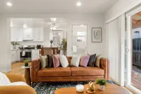 New Lux and Cozy MTV Downtown Traveler's Dream Home - 3-Star