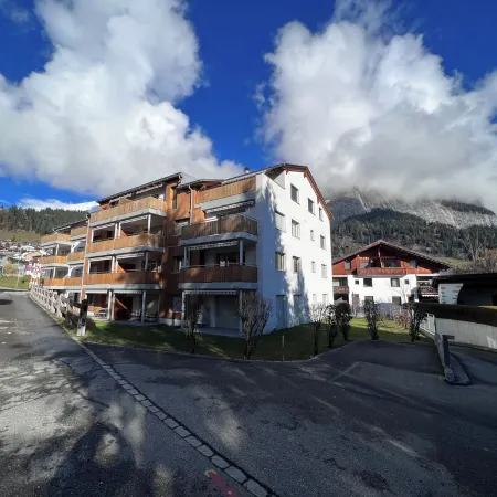 2 Bed 2 Bath, Bright, spacious, central apartment in Flims 5min walk to gondola