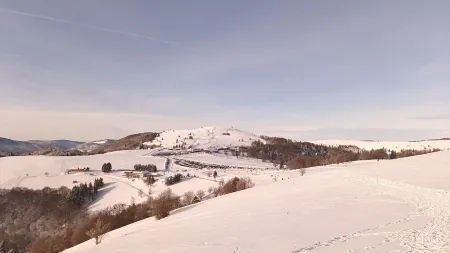 Spacious Property 9 Bedrooms for 22 People in the Magnificent Vosges Alsaciennes Отели в г. Фельрин