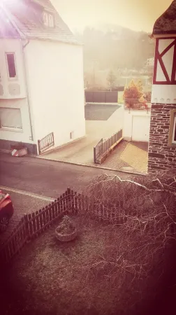 Quiet, yet centrally located, newly renovated apartment for 2-4 people