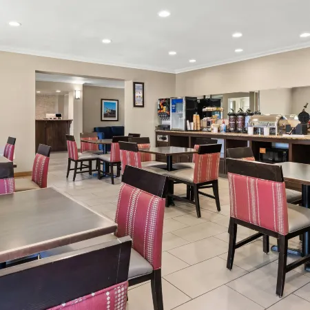 Comfort Inn & Suites Lancaster Antelope Valley