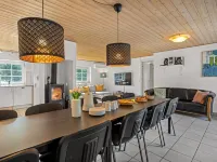 "Tara" - 900m from the sea