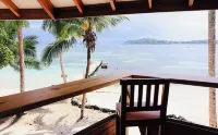 Bocas Beachfront Lodge