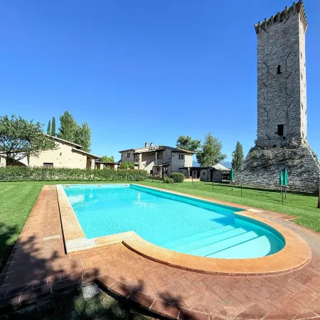 Luxurious Umbrian Villa with Private Pool and Stunning Views