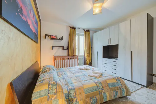 Silvy Apt Salò | Charming & Near Center - Happy Rentals