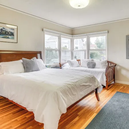 Great Bay Area Home, 12 Mi to Downtown San Jose!