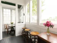 The August Inn Hotel di Spring