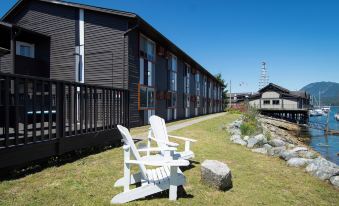 The Spot at Porpoise Bay