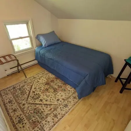Luxury 2Br Lakefront w/ Dock & Kayaks