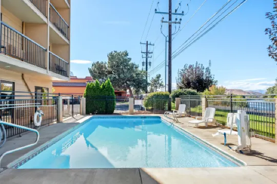 Baymont by Wyndham Yakima Riverfront