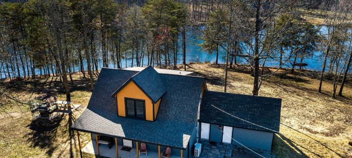 Lakefront Cabin w/ Deck, Fire Pit in Trenton! Hotels in Dade County
