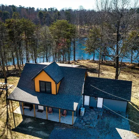 Lakefront Cabin with Deck, Fire Pit in Trenton!