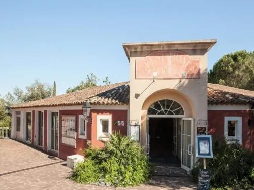 Apartments at restanques de St Tropez
