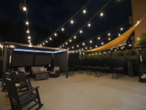 Ramada by Wyndham Tukwila Southcenter Hotels in Tukwila