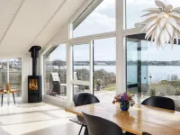 5 star holiday home in Kolding -  Privatzimmer