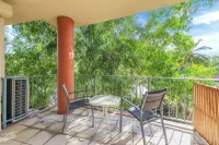 Cullen Bay Resorts