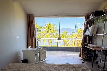 Velinn Hotel Guarda Mor Отели в г. Сан-Себастьян