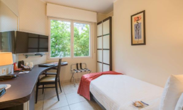 Best Western Plus Grand Hotel Victor Hugo