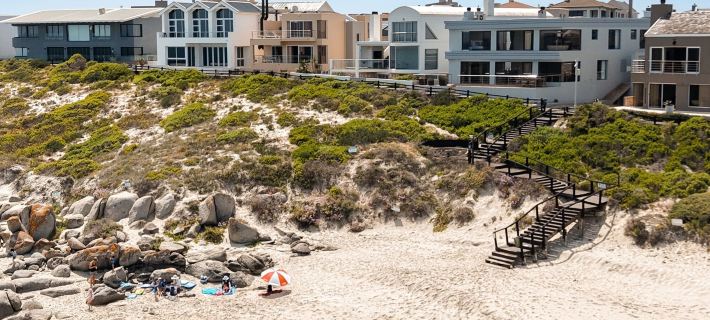 Tenos on Calypso 16 Hotels in Langebaan