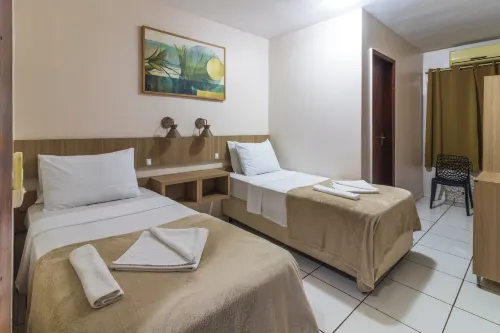 Foz Central Budget Hotel - 2-Star