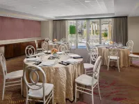 Hotel Indigo AUSTIN DOWNTOWN - UNIVERSITY by IHG Hotels near Deep Eddy Park