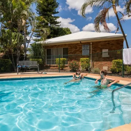 Emerald Maraboon Motor Inn