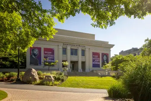 貝塞斯達市中心希爾頓花園飯店