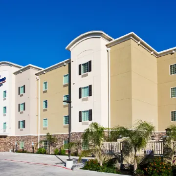 Candlewood Suites CORPUS CHRISTI-NAVAL BASE AREA by IHG Отели рядом с достопримечательностью «Пирс Боба Холла»