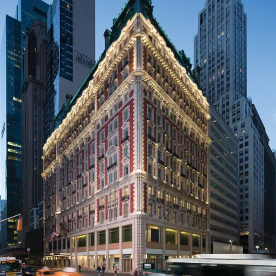 The Knickerbocker Hotel Отели рядом с достопримечательностью «Пятая авеню»