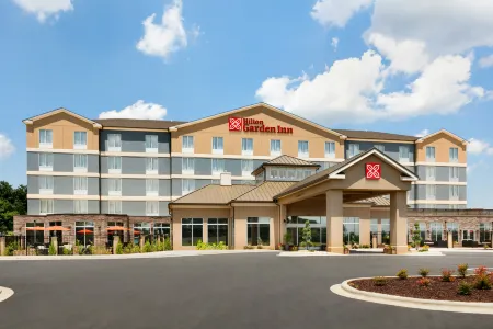 Hilton Garden Inn Statesville Отели в г. Айрделл