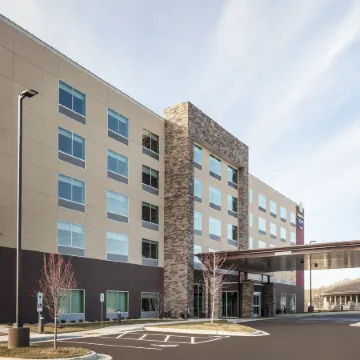 Holiday Inn Express & Suites HUDSON I-94 by IHG