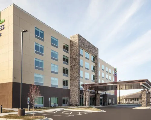 Holiday Inn Express & Suites HUDSON I-94 by IHG Hotels in Hudson