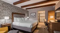 베스트 웨스턴 플러스 포츠머스 호텔 & 스위트 - 주차장