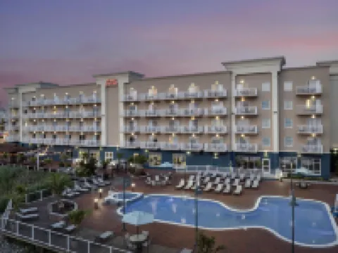 แฮมป์ตัน อินน์แอนด์สวีทส์ โอเชียนซิตี้/ศูนย์การประชุมเบย์ฟรอนท์ โรงแรมในโอเชียนซิตี้