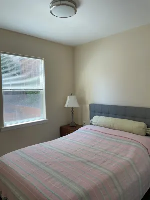 Charming 1-bedroom cottage with AC near Piedmont and Lake Merritt. Pet friendly!