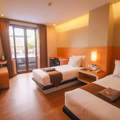 Kuta Majesty Hotel โรงแรมใกล้คาร์ฟูร์ ซันเซ็ตโร้ด