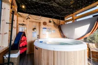Cozy Big Lake Cabin Retreat with Washer & Dryer and Private Hot Tub & Sauna