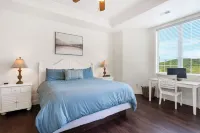 Stone Cliff Relaxation w/ Resort Amenities!