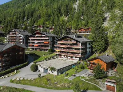 Parc B 431 Hotels near Domaine skiable de Champex-Lac