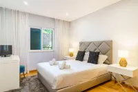 GuestReady - Ocean-View Retreat in Caniço