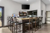Brentwood Suites, Ascend Hotel Collection - bar