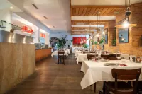 Hotel Piz St. Moritz - breakfast