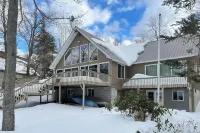 6 Mi to Ski Slopes: 'oak View' Lakefront Home! - Wifi