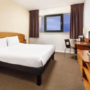 Ibis Northampton Centre Hotels near All Saints Church, Northampton