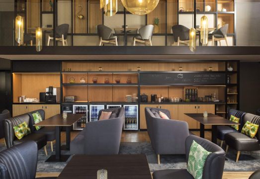 노보텔 객실 내부